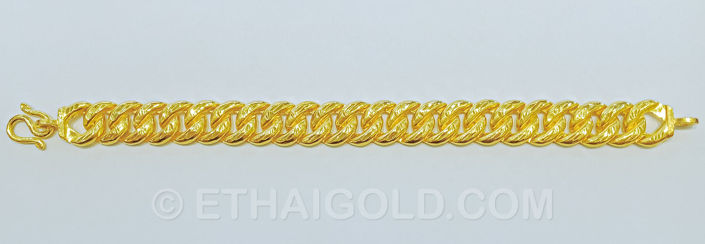 3 BAHT POLISHED DIAMOND-CUT HOLLOW CURB CHAIN BRACELET IN 23K GOLD (ID: B4403B)