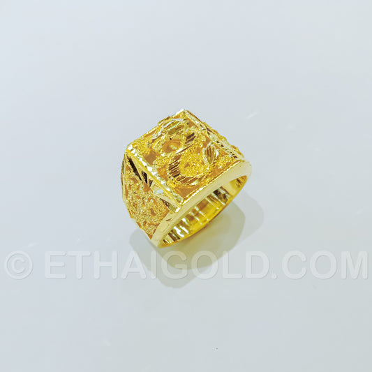 1/2 BAHT POLISHED SPARKLING DIAMOND-CUT SOLID SQUARE DRAGON RING IN 23K GOLD (ID: R1202S)