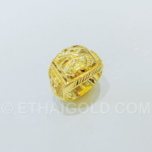1/2 BAHT POLISHED SPARKLING DIAMOND-CUT HOLLOW SQUARE DRAGON RING IN 23K GOLD (ID: R1502S)