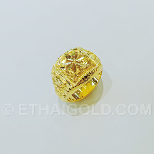 1 BAHT POLISHED SPARKLING DIAMOND-CUT HOLLOW SQUARE CLASSIC RING IN 23K GOLD (ID: R1001B)